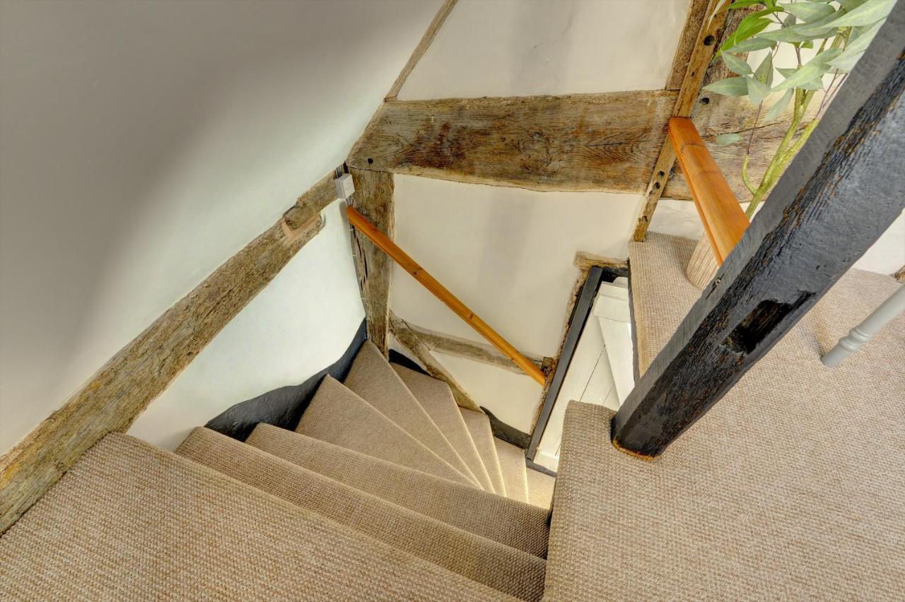 Loft Cottage By Spa Town Property - 2 Bed Tudor Retreat Near To Stratford-Upon-Avon, Warwick & Solihull Kültér fotó